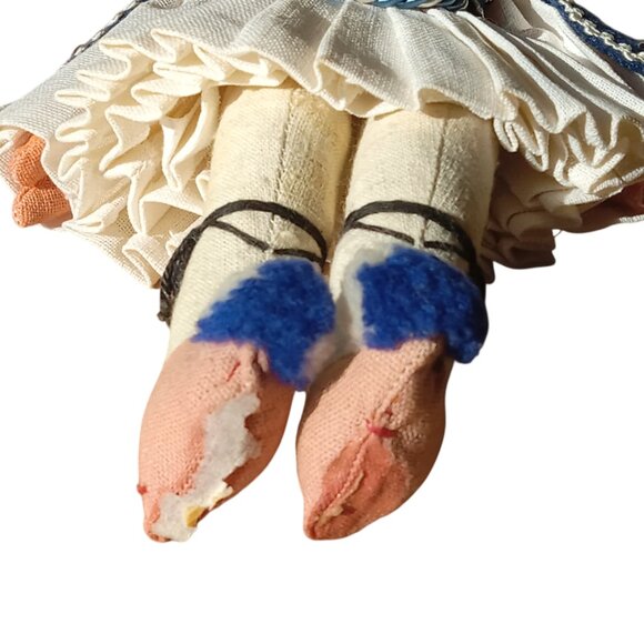 Vintage Collectible Doll - Picture 11 of 15